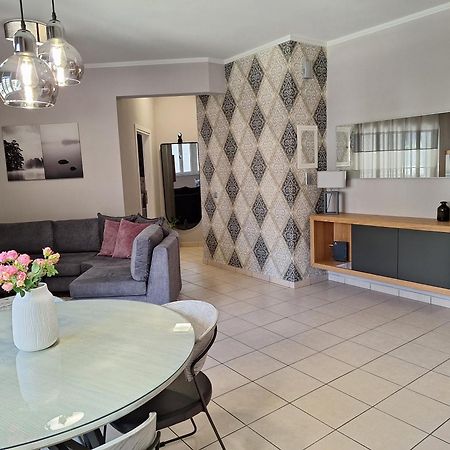 Ioanna'S Luxury Two Bedroom Apartment นาฟปลิโอ ภายนอก รูปภาพ