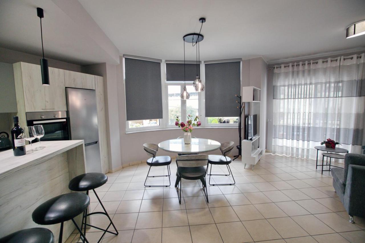 Ioanna'S Luxury Two Bedroom Apartment นาฟปลิโอ ภายนอก รูปภาพ