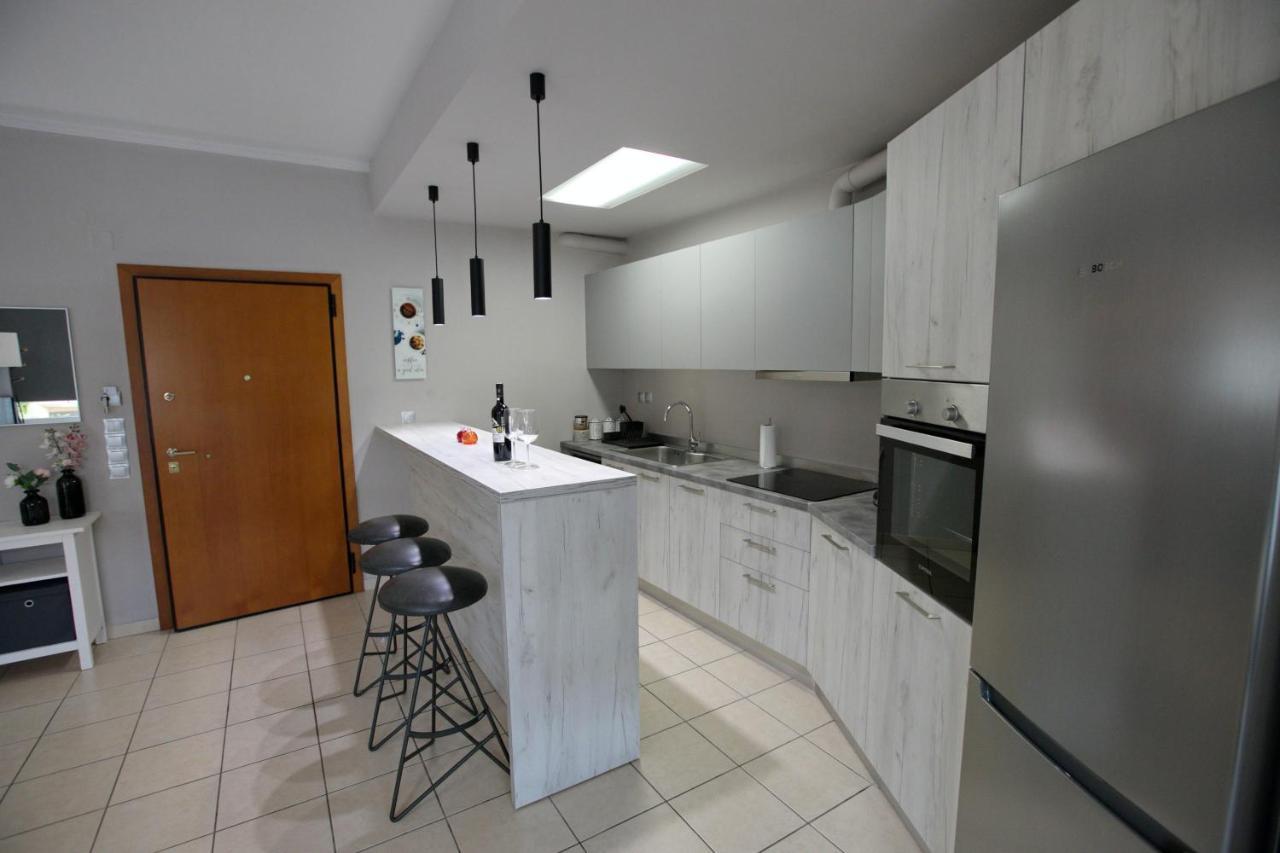 Ioanna'S Luxury Two Bedroom Apartment นาฟปลิโอ ภายนอก รูปภาพ