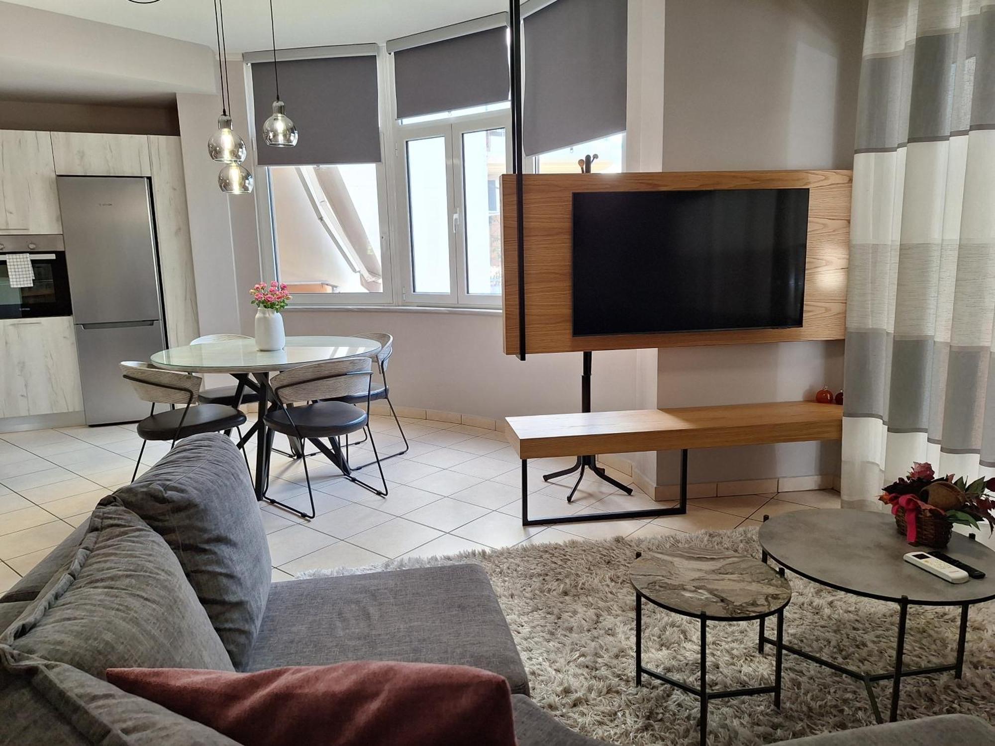 Ioanna'S Luxury Two Bedroom Apartment นาฟปลิโอ ภายนอก รูปภาพ